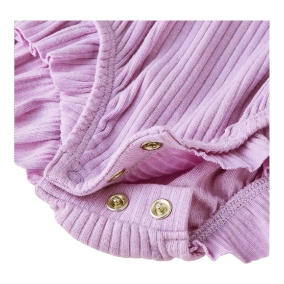 NWT Cat & Jack Baby Girl’s Ruffle Romper- Purple 18M - Picture 3 of 5